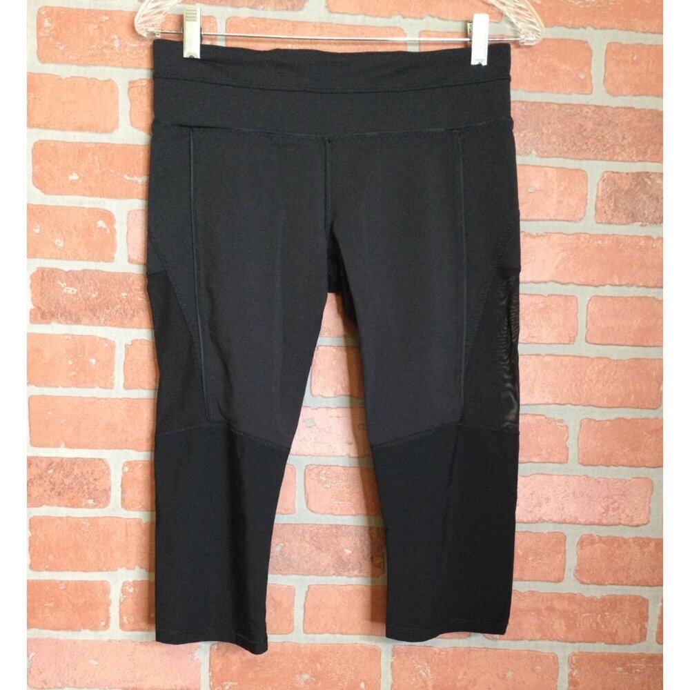 Lululemon Black Mesh Panel Cropped Leggings Size 8 workout pants